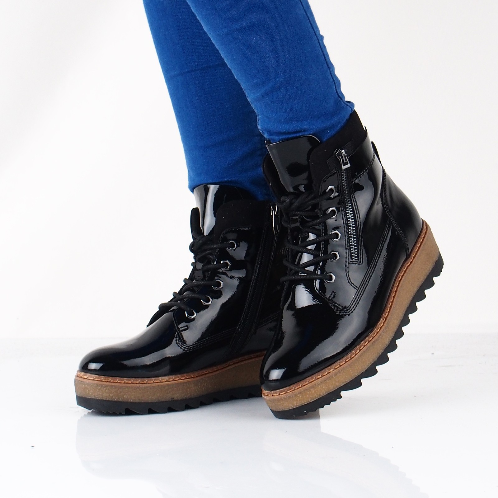 Tamaris shiny boots - black | Robel.shoes