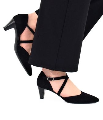 Gabor women´s suede sandals with strap - black
