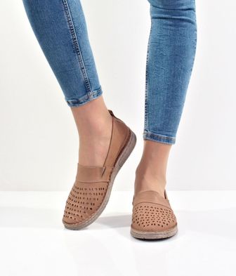 Josef Seibel women´s perforated low shoes - brown