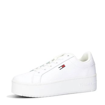 Tommy Hilfiger women's leather sneaker one a thick sole - white